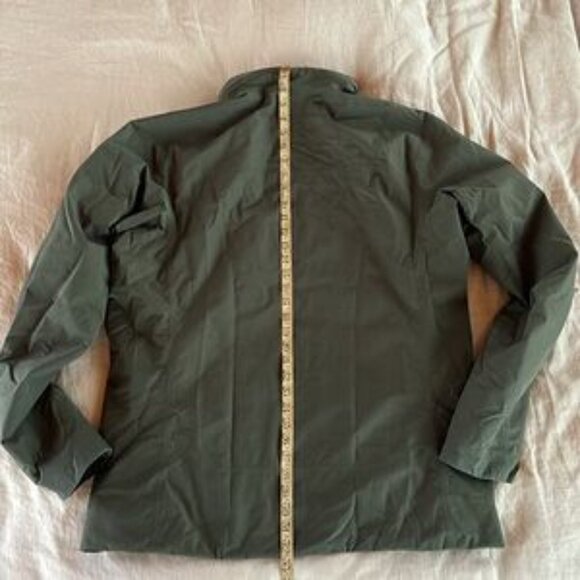 Arc’Teryx Gore-Tex Hooded Jacket - Picture 10 of 11